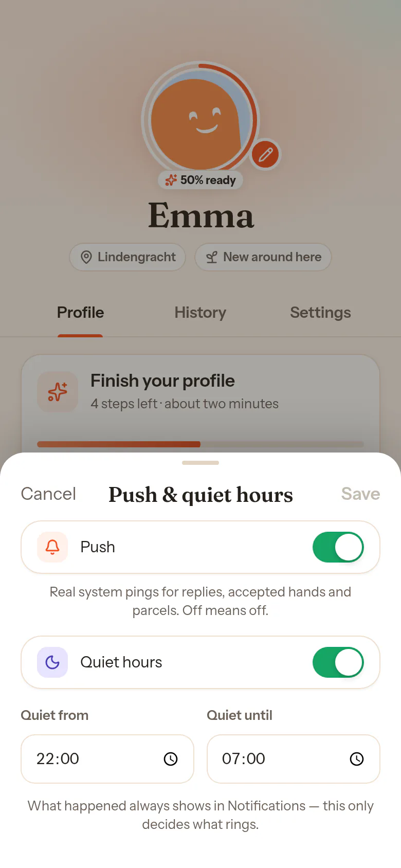 Das Blatt Push & quiet hours: ein Schalter Push, ein Schalter Quiet hours mit Quiet from und Quiet until, und die Zeile What happened always shows in Notifications, this only decides what rings.